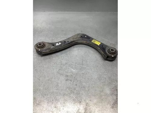 Draagarm onder rechts-achter-7923039