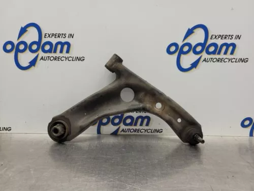 Draagarm onder rechts-voor-7717204