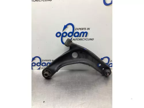 Draagarm onder rechts-voor-7882022