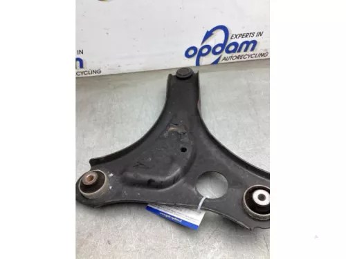 Draagarm onder rechts-voor-8241237