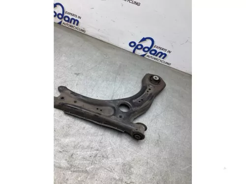 Draagarm onder rechts-voor-8280731