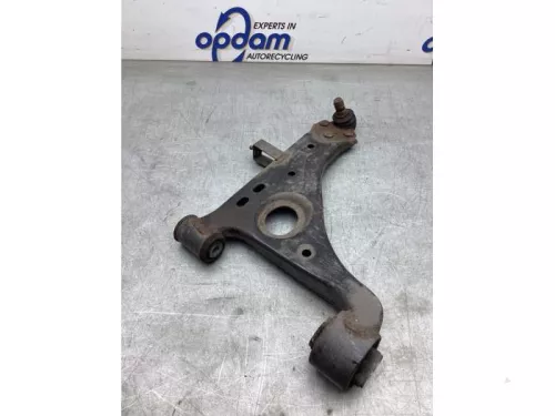 Draagarm onder rechts-voor-8140572