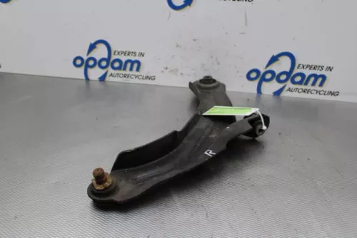 Draagarm onder rechts-voor-7877202