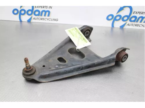 Draagarm onder rechts-voor-7855002