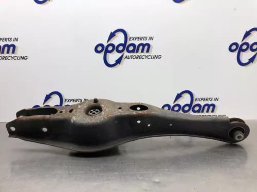 Draagarm rechts-achter-8103069