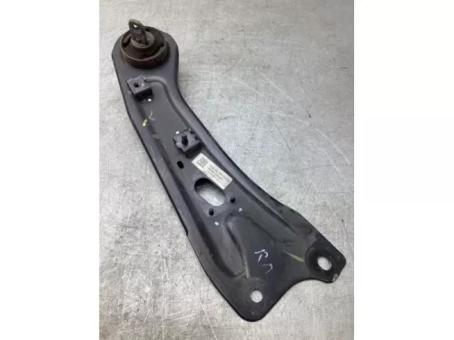 Draagarm rechts-achter-8030648