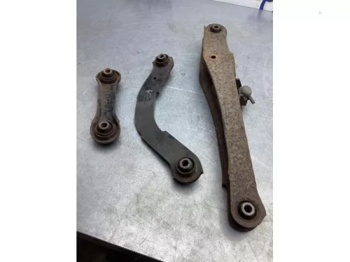 Draagarm rechts-achter-7845112