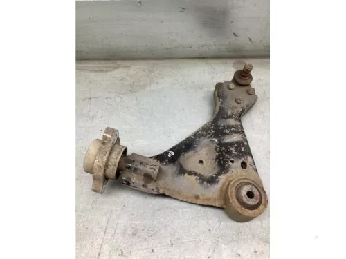 Draagarm rechts-voor-8218418