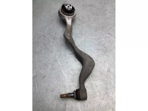 Draagarm rechts-voor-8063467