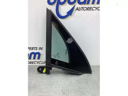 Driehoeks Ruit rechts-voor-7937784