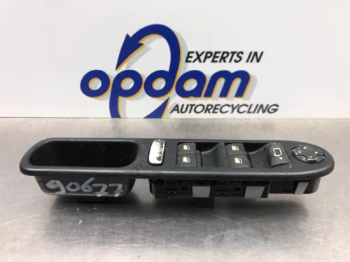 Elektrisch Raam Schakelaar-8172947