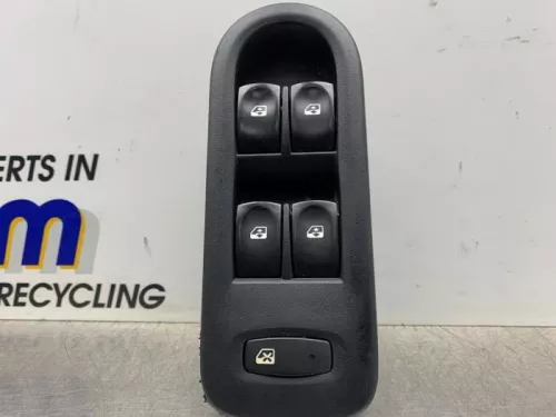 Elektrisch Raam Schakelaar-8250229