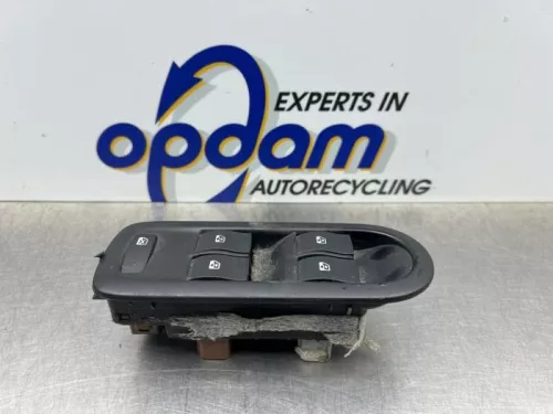 Elektrisch Raam Schakelaar-8283607