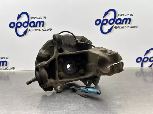 Fusee links-voor-8185813