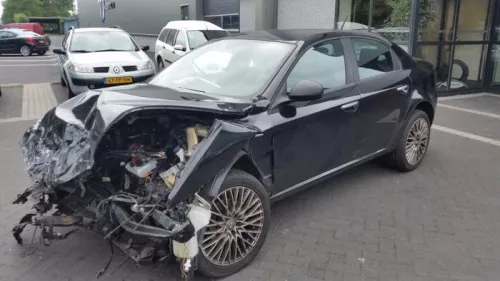 Fusee links-voor-7888234