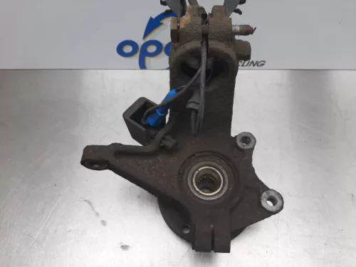 Fusee links-voor-7589740