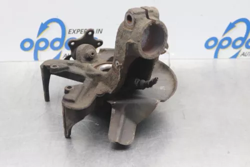 Fusee links-voor-7877877