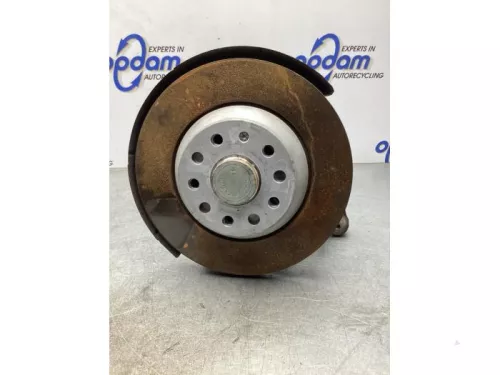 Fusee rechts-achter-7937784