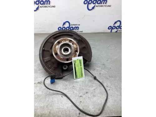 Fusee rechts-achter-8140347