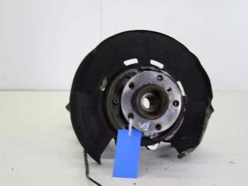 Fusee rechts-achter-7885607