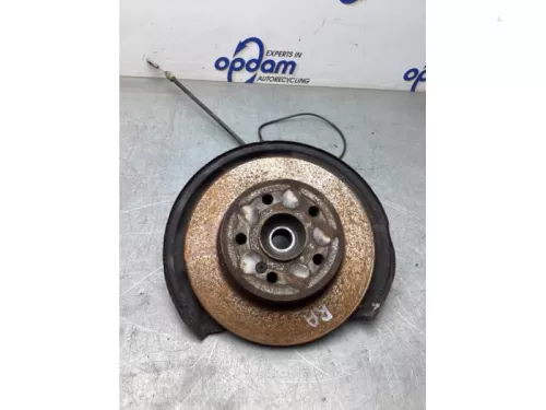 Fusee rechts-achter-8179806