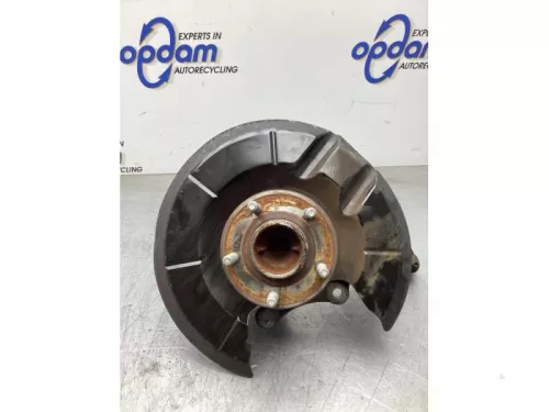 Fusee rechts-achter-8068977