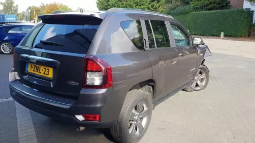 Fusee rechts-achter-7844783