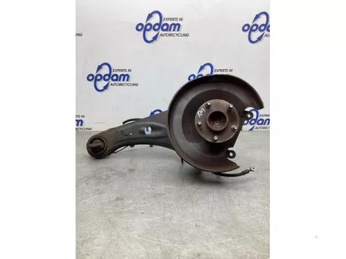 Fusee rechts-achter-8038204