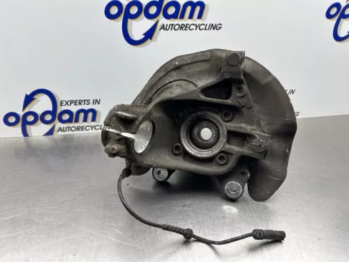 Fusee rechts-voor-8287203