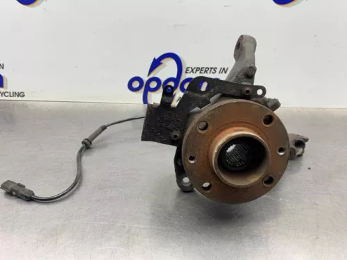 Fusee rechts-voor-8152307