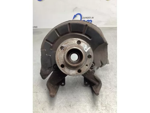 Fusee rechts-voor-7875940