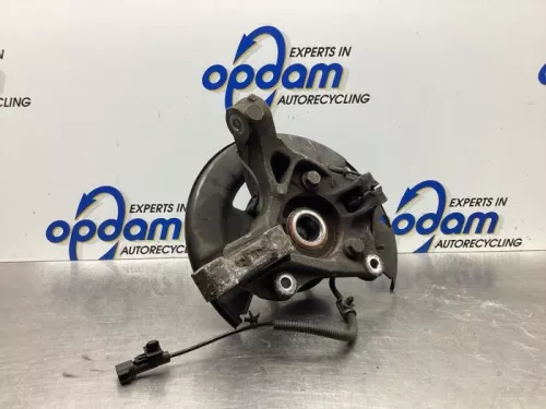 Fusee rechts-voor-7990372