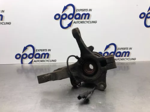 Fusee rechts-voor-8231586