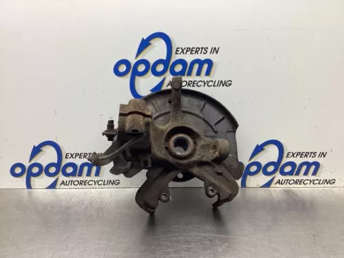 Fusee rechts-voor-8106911