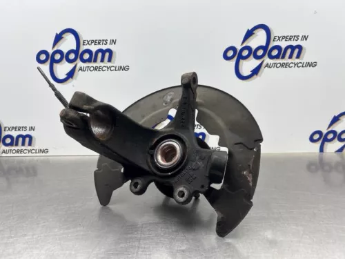 Fusee rechts-voor-8282203