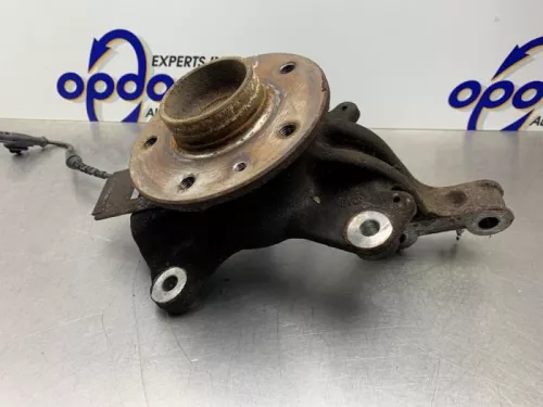 Fusee rechts-voor-8187679