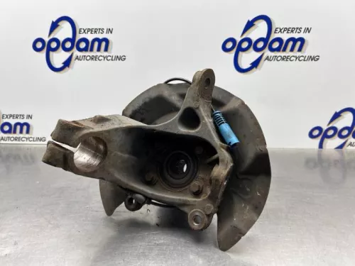 Fusee rechts-voor-8118981