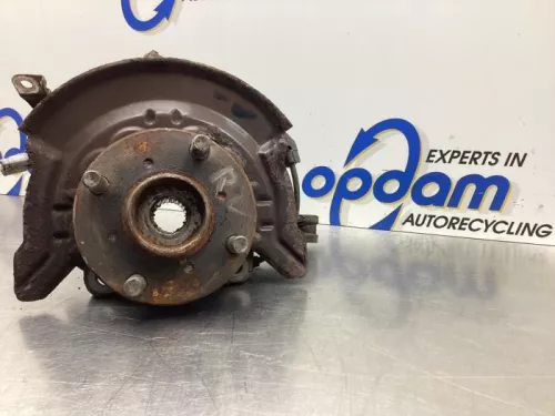 Fusee rechts-voor-7767577