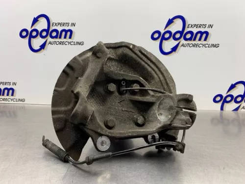 Fusee rechts-voor-8116588