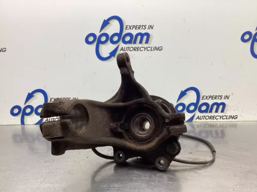 Fusee rechts-voor-8130366