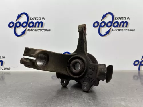 Fusee rechts-voor-8294344