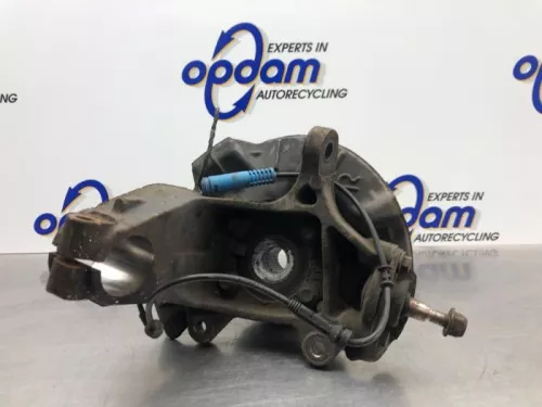 Fusee rechts-voor-8123263