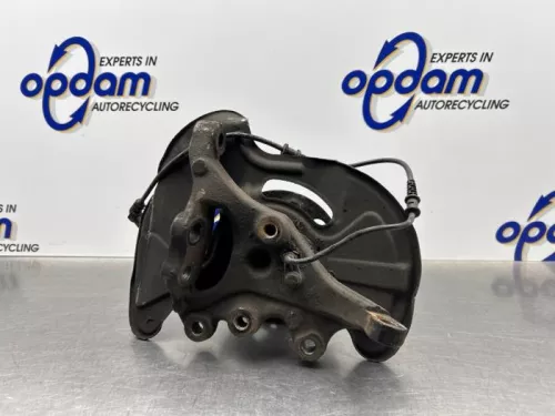 Fusee rechts-voor-8274358