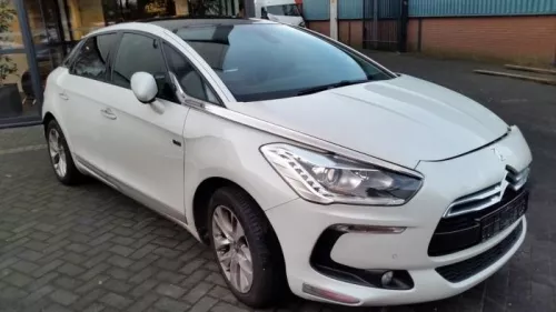 Fusee rechts-voor-7862517