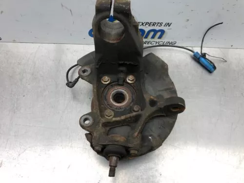 Fusee rechts-voor-7617185