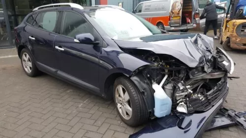 Fusee rechts-voor-7882669