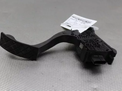 Gaspedaalpositie Sensor-7879926