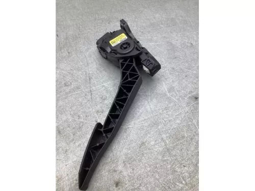 Gaspedaalpositie Sensor-7867513