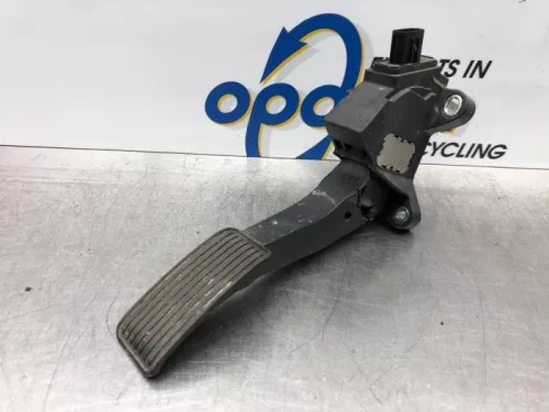 Gaspedaalpositie Sensor-7582292
