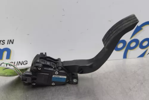 Gaspedaalpositie Sensor-7591609